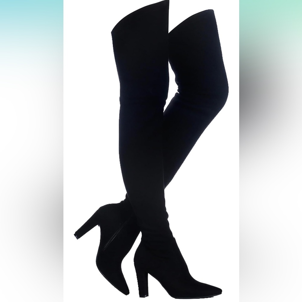 ShoeNTale Black Heeled Boots Sleek Suede Design